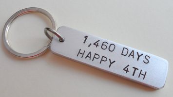 4 year wedding anniversary key chain