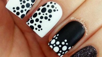 simple black-dots easy nail designs